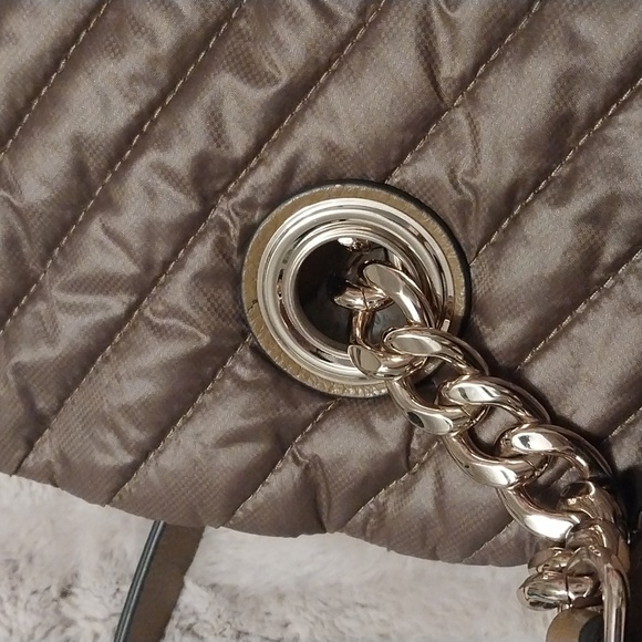 Purse - Picture 3 of 9